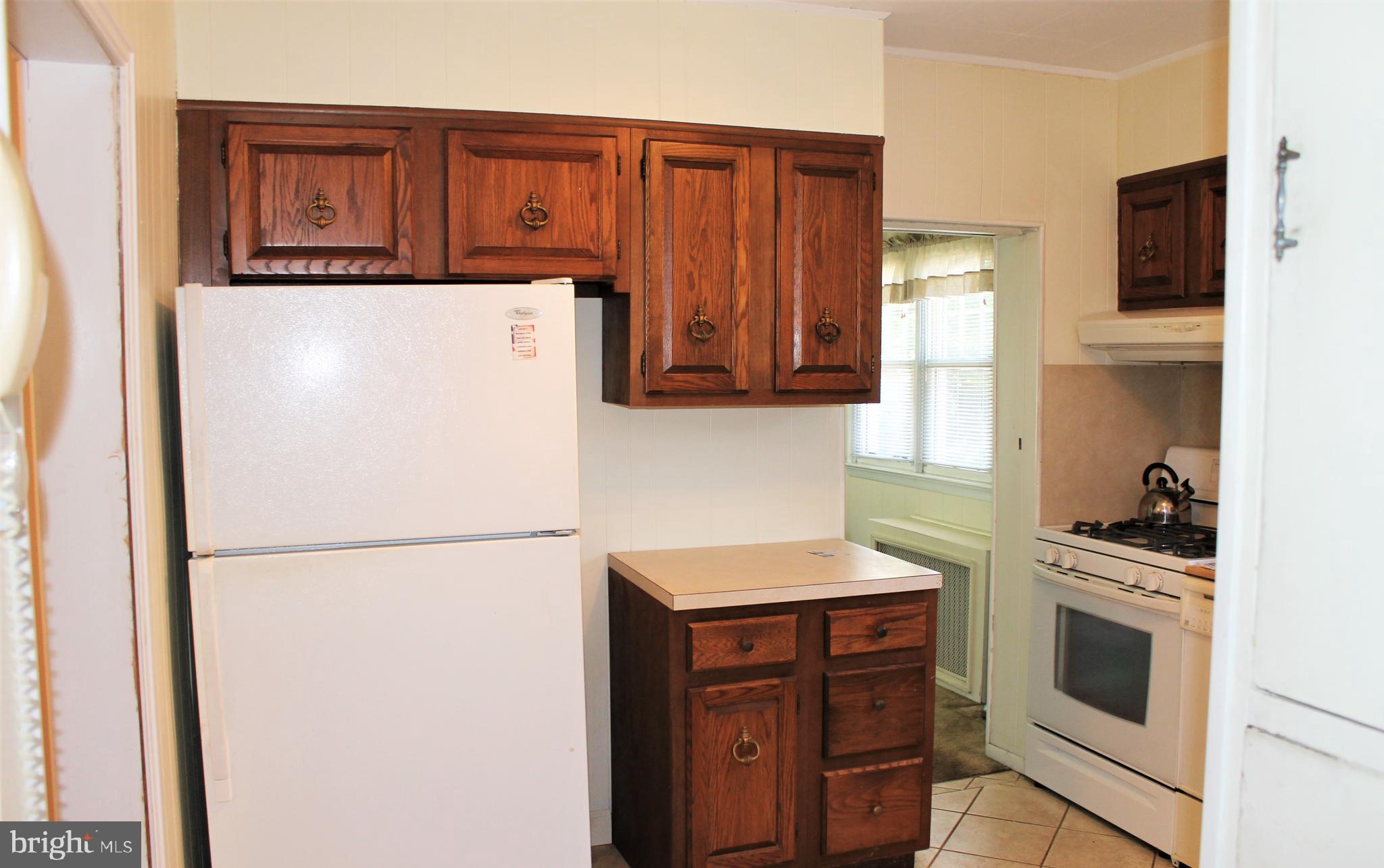 619 Stone Road Laurel Springs, NJ 08021 - Photo 8 of 27 Gallery Image 8