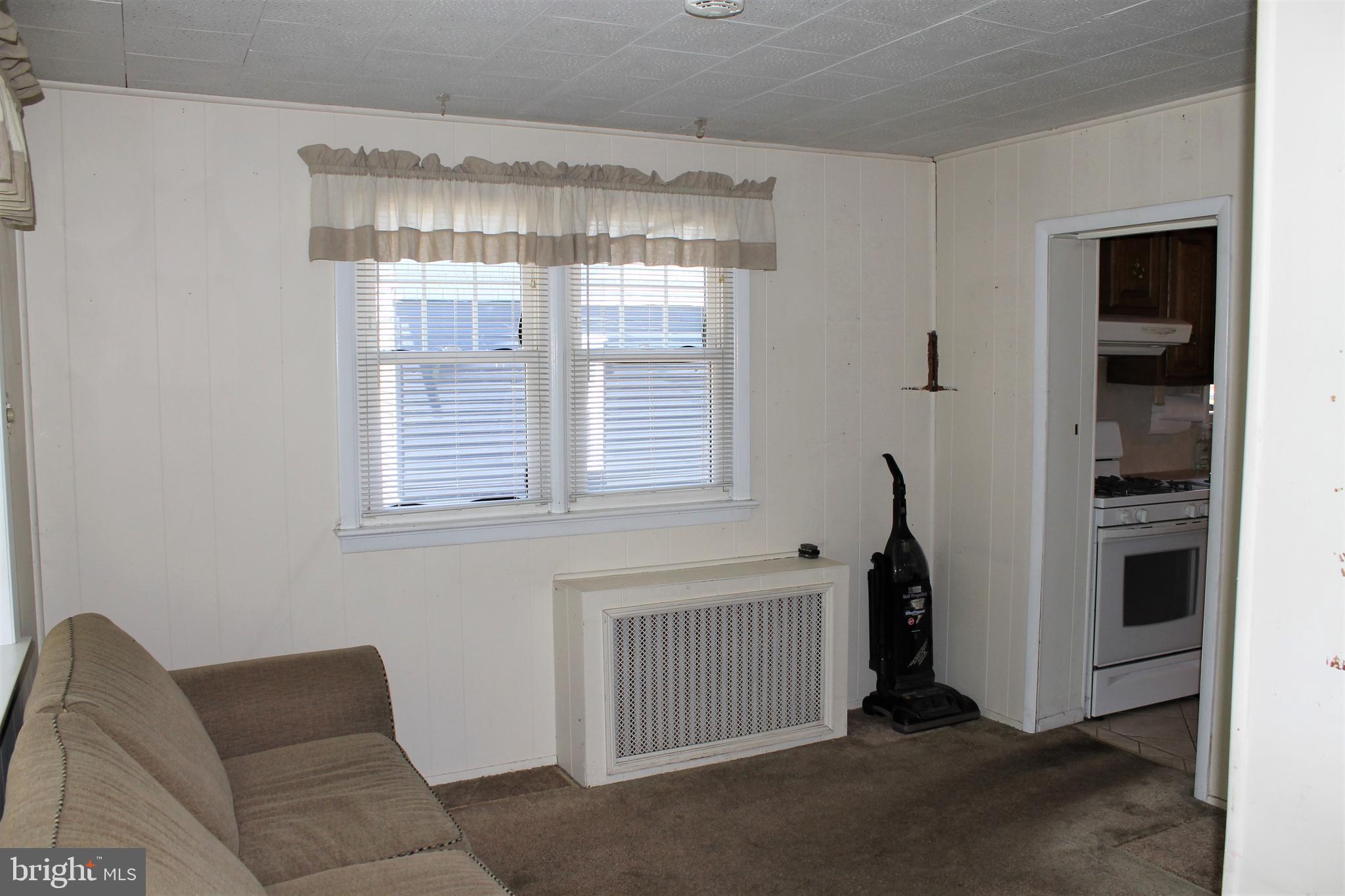 619 Stone Road Laurel Springs, NJ 08021 - Photo 10 of 27 Gallery Image 10