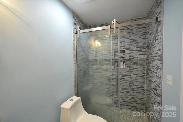 $429,000 | 18867 Vineyard Point Lane, Cornelius, NC 28031