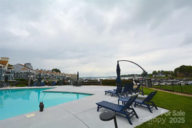 $429,000 | 18867 Vineyard Point Lane, Cornelius, NC 28031