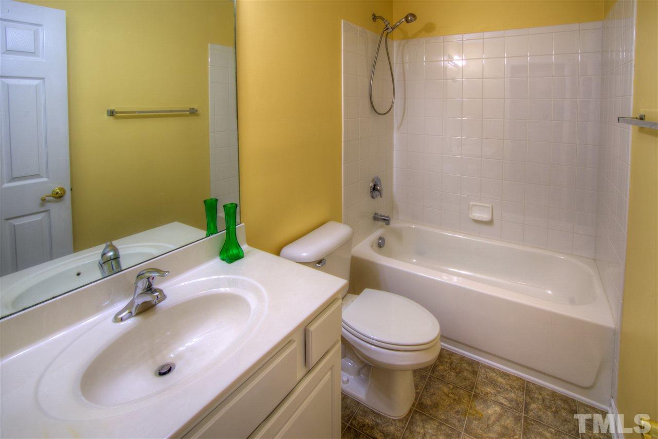 822 Swan Neck Lane Raleigh, NC 27615 - Photo 19 of 25 Gallery Image 19