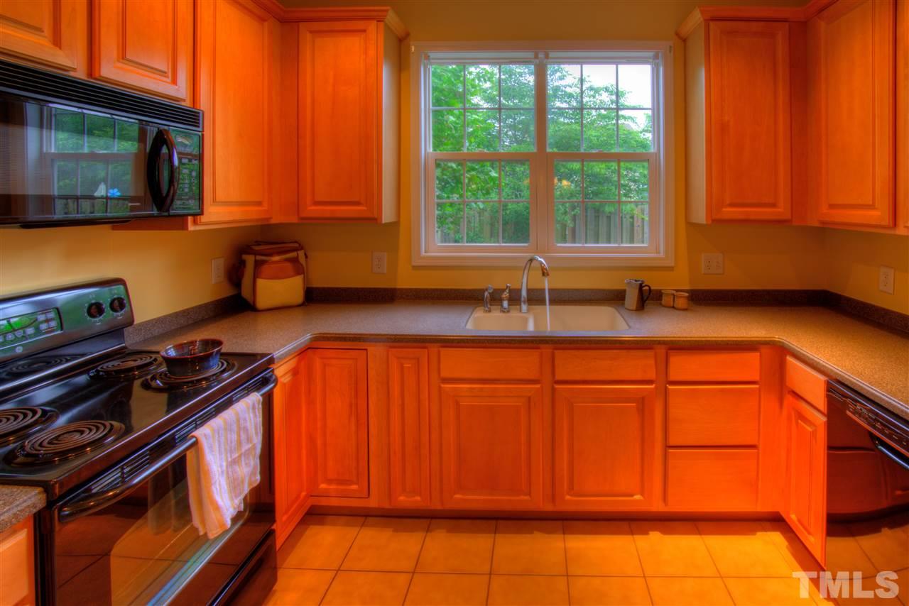822 Swan Neck Lane Raleigh, NC 27615 - Photo 8 of 25 Gallery Image 8