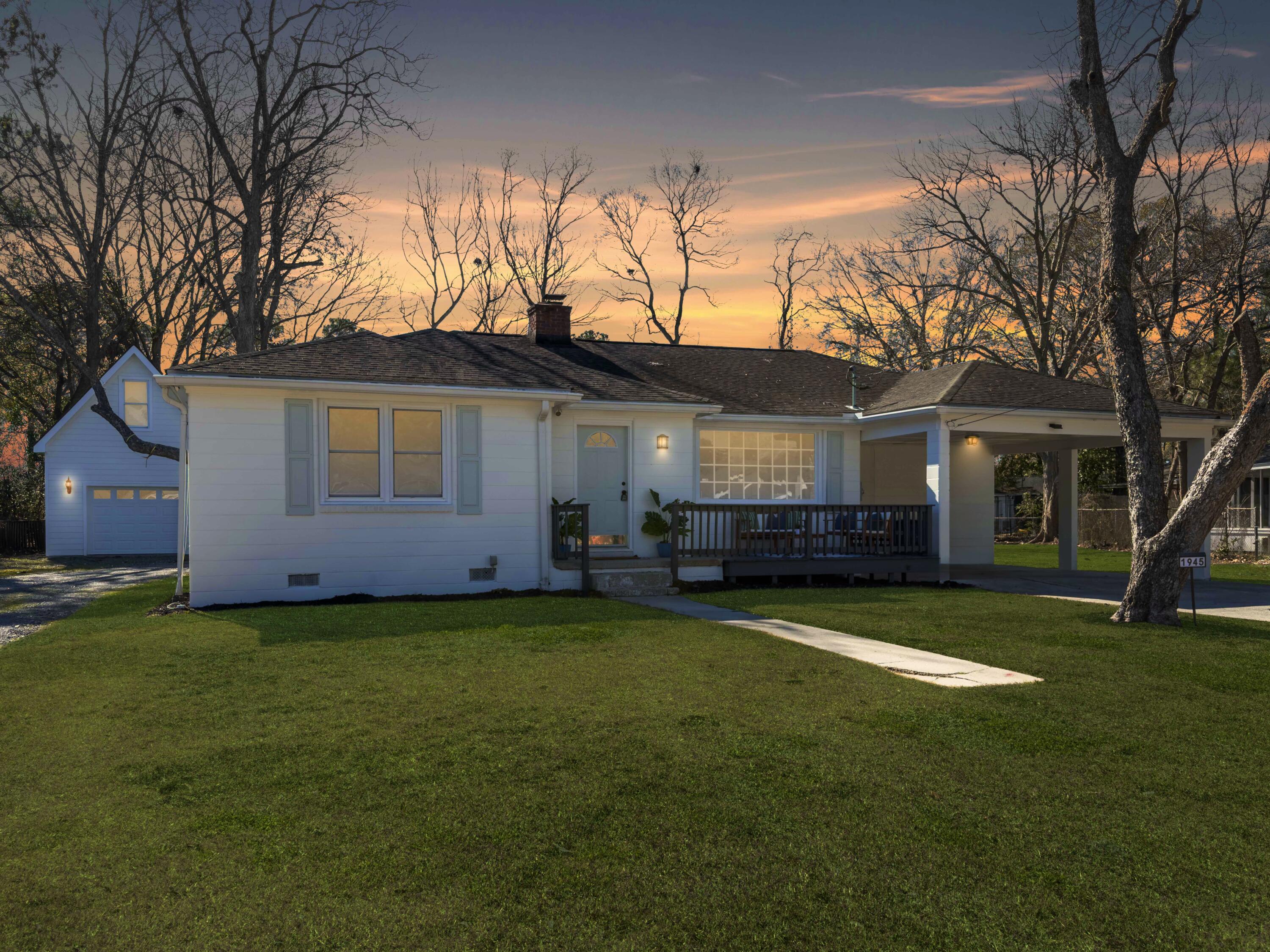 1945 Swift Avenue Charleston, SC 29407 - Photo 54 of 67 Twilight