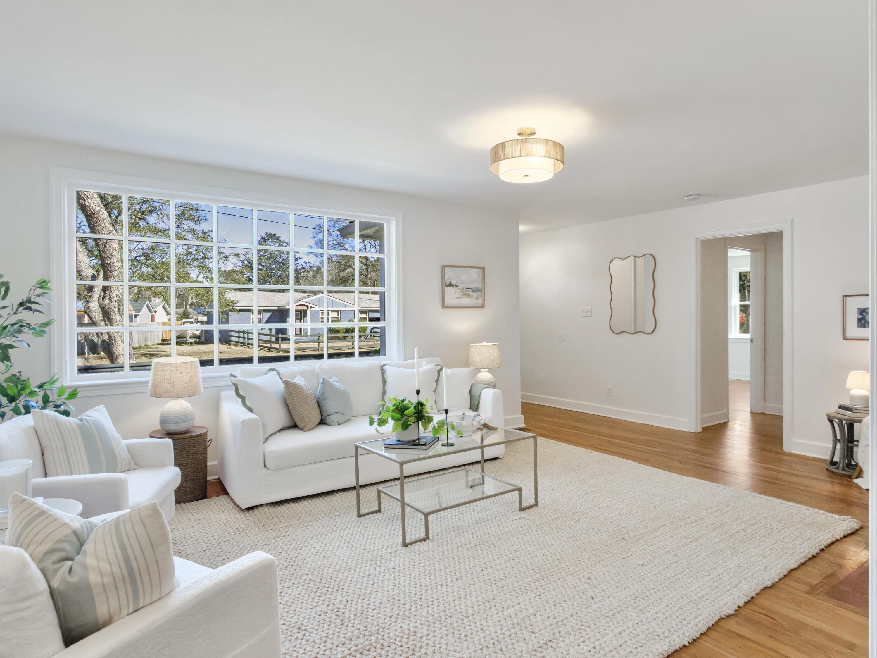 1945 Swift Avenue Charleston, SC 29407 - Photo 9 of 67 Living Room/Entrance