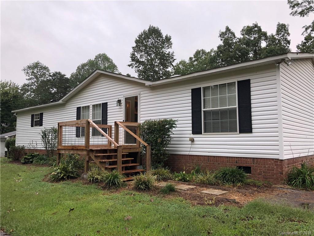 31 Hidden Acres Road Mill Spring, NC 28756 - Photo 2 of 12