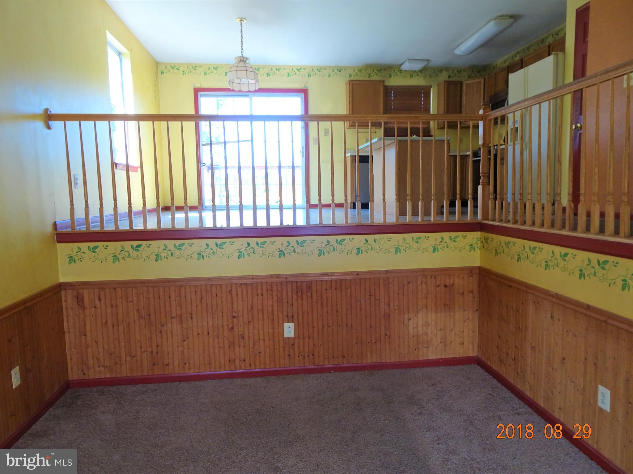 3245 Atlee Ridge Road New Windsor, MD 21776 - Photo 3 of 18 Family Room