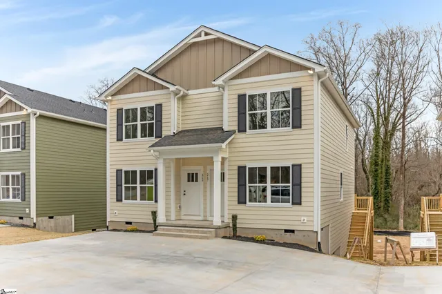 $399,998 | 251-253 Vanderbilt Road, Spartanburg, SC 29301