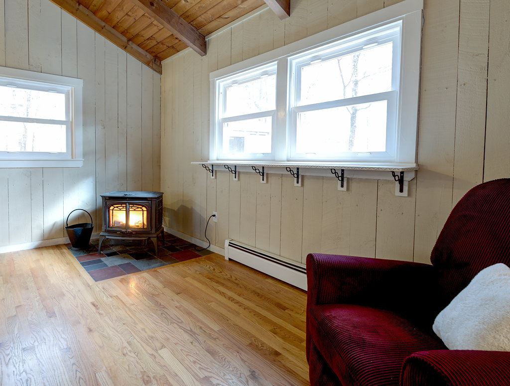 14 Sharon Road Windham, NH 03087 - Photo 22 of 40