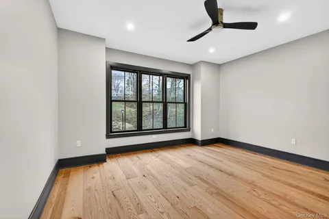 $810,000 | 12 Icehouse Drive, Saugerties, NY 12477