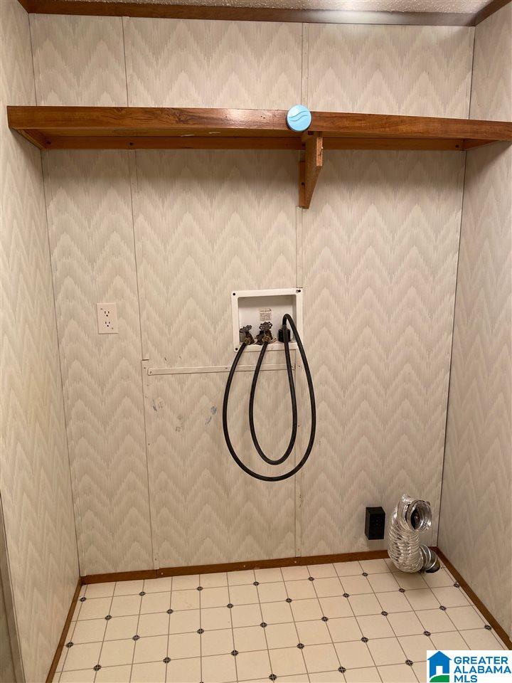 837 Meadow River Road Talladega, AL 35160 - Photo 11 of 24
