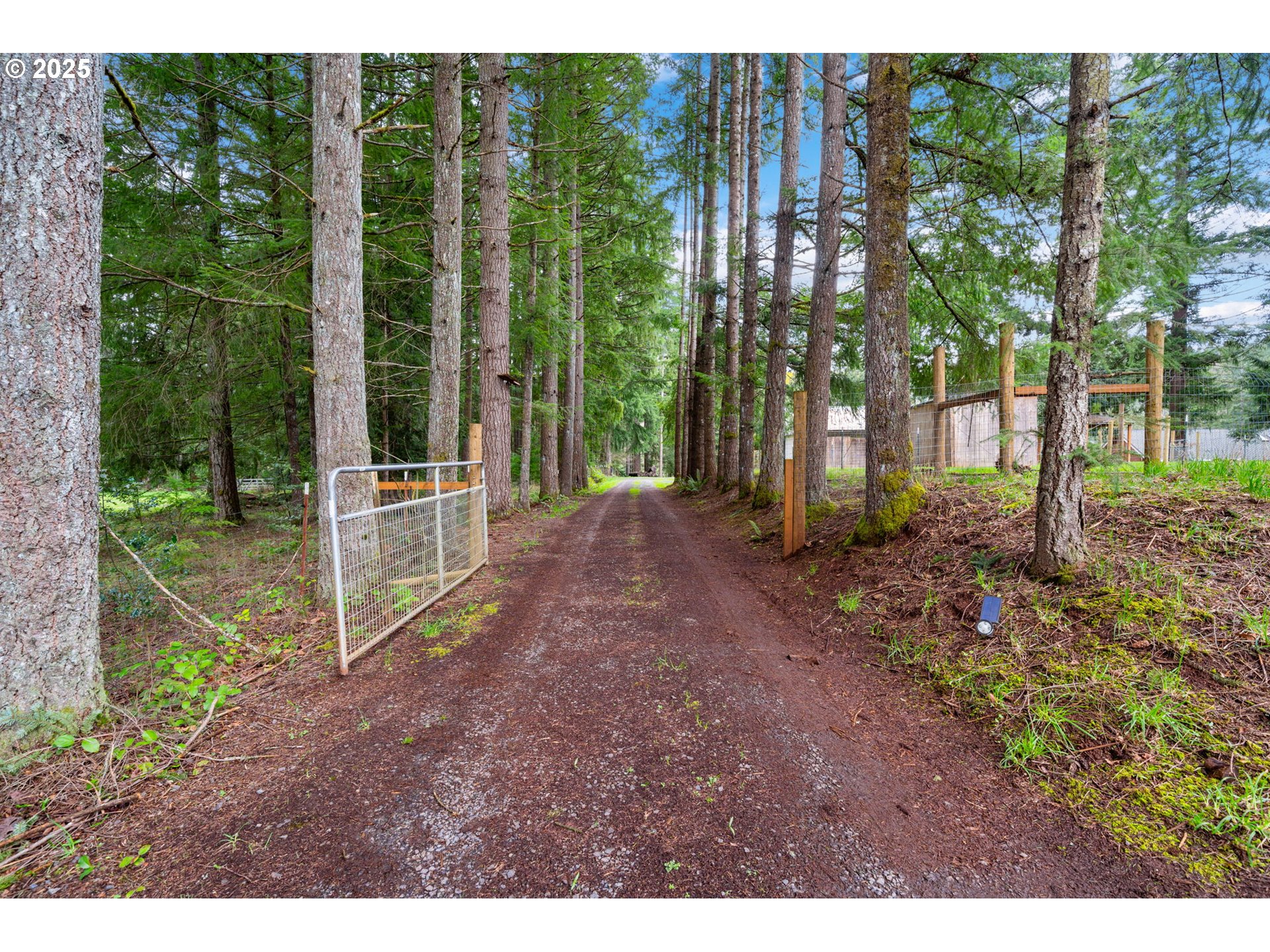 24174 South Log House Road Colton, OR 97017 - Photo 38 of 48
