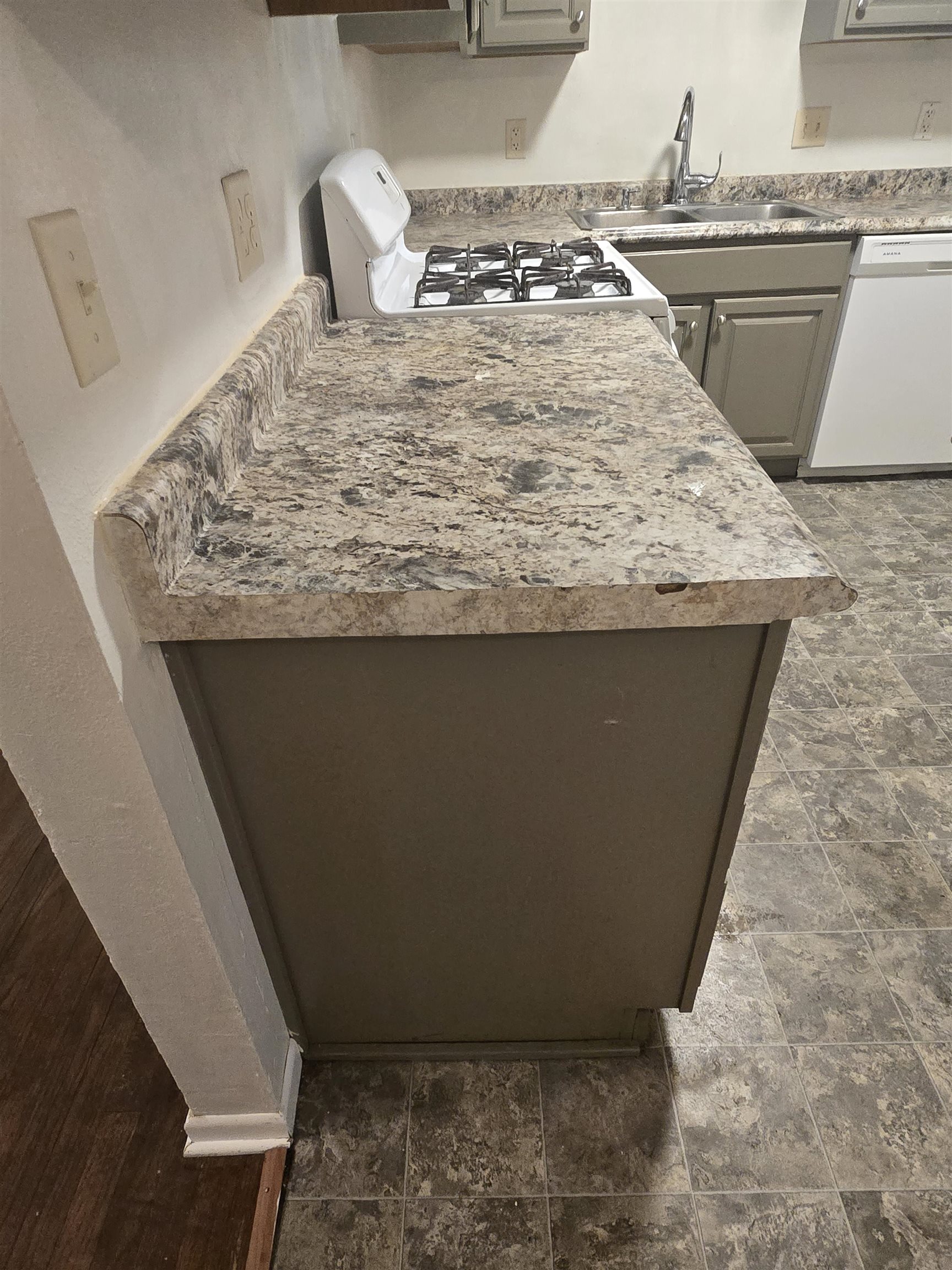 4617 Texas Madison, WI 53704 - Photo 12 of 56