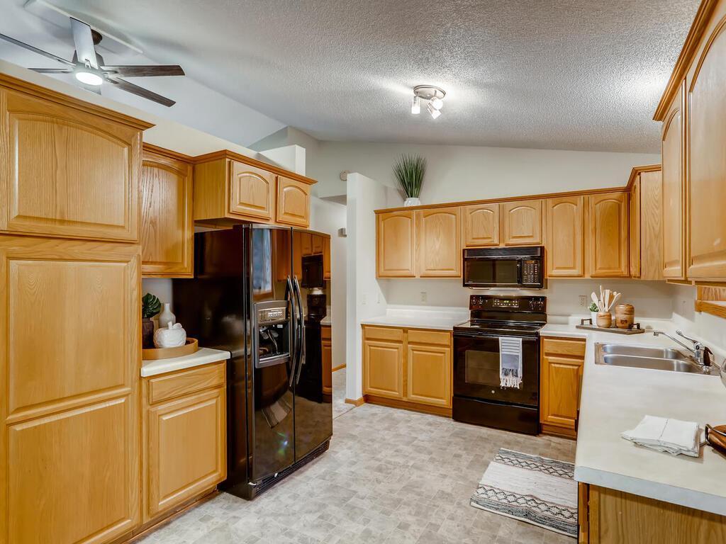 4719 Manchester Road Mound, MN 55364 - Photo 4 of 26