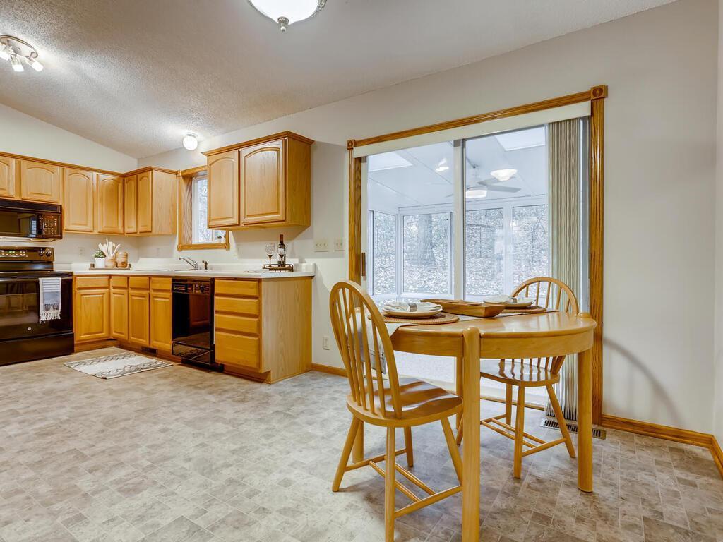 4719 Manchester Road Mound, MN 55364 - Photo 7 of 26