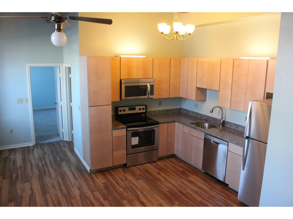 156 Front Street, Unit 105 Exeter, NH 03833 - Photo 4 of 18