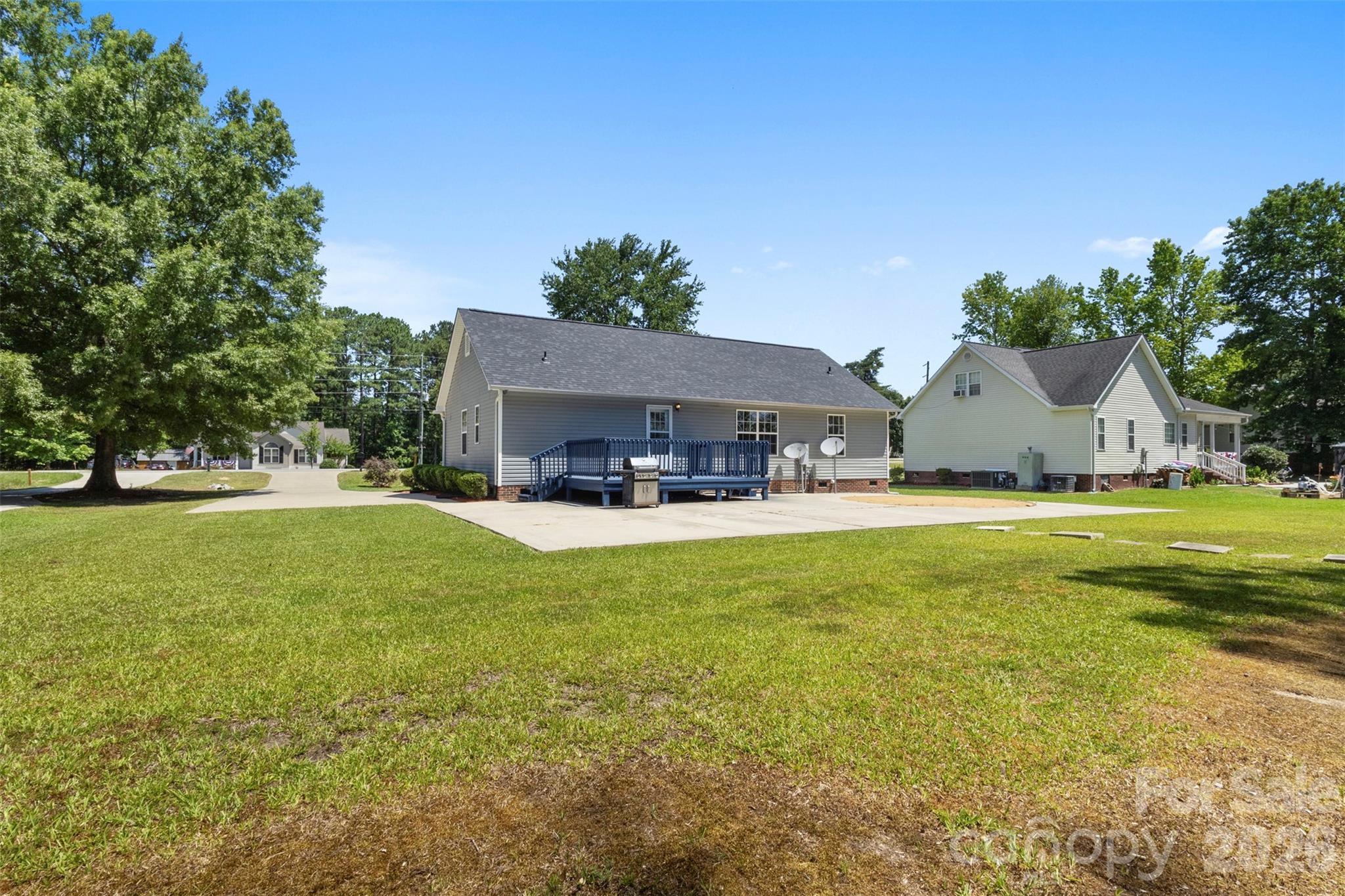 2004 Hunters Ridge Road Lancaster, SC 29720 - Photo 27 of 40 Gallery Image 27