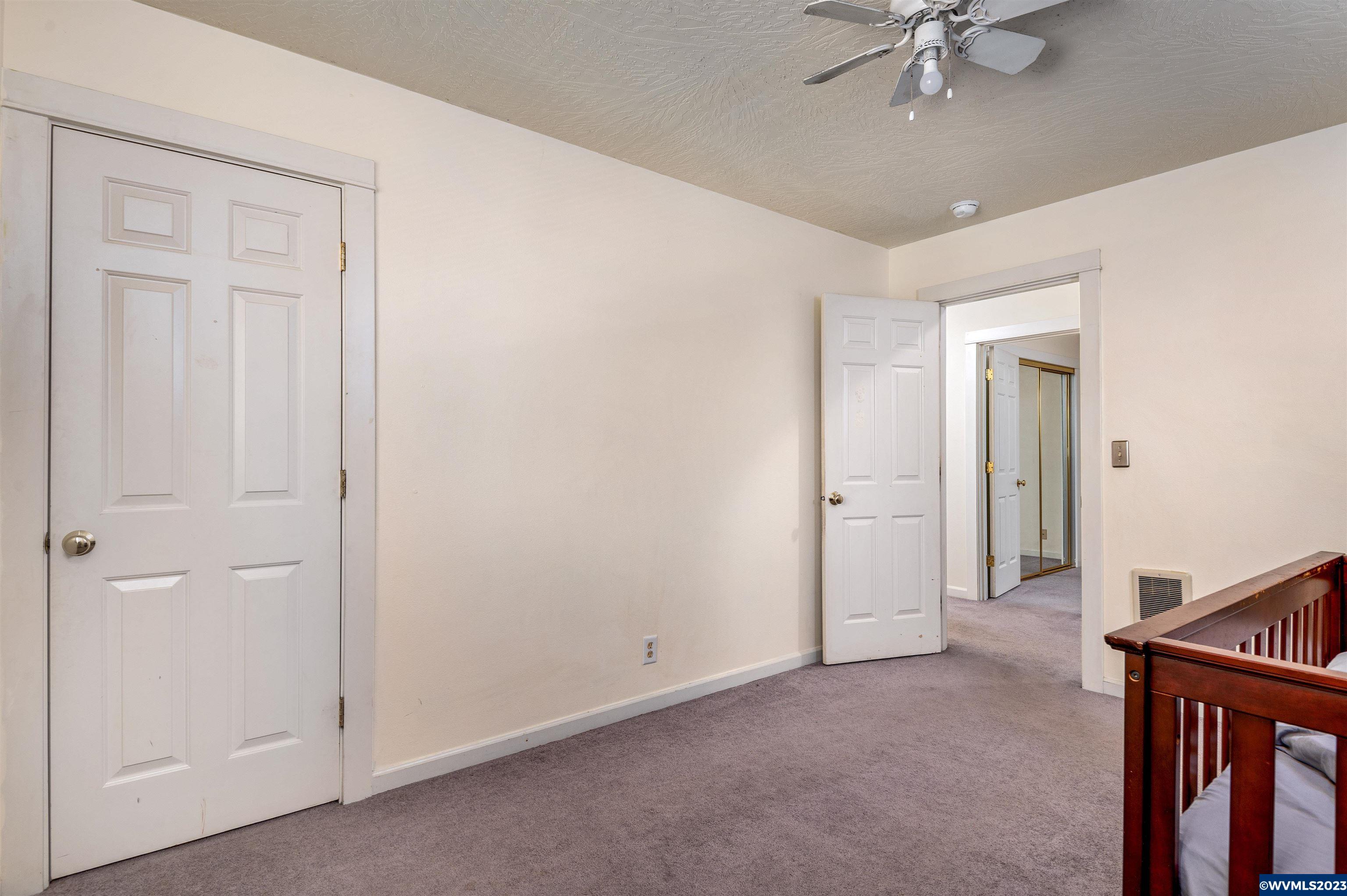 38210 Upper Camp Creek Road Springfield, OR 97478 - Photo 19 of 23