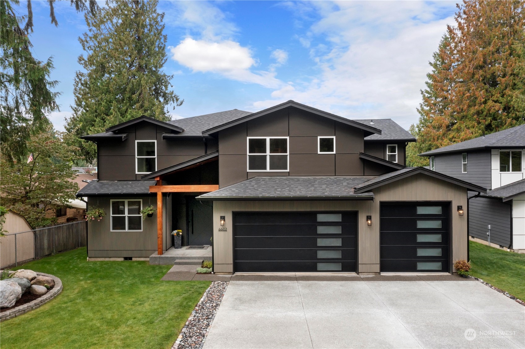 6602 Vandermark Road East Bonney Lake, WA 98391 - Photo 2 of 39 Gallery Image 2