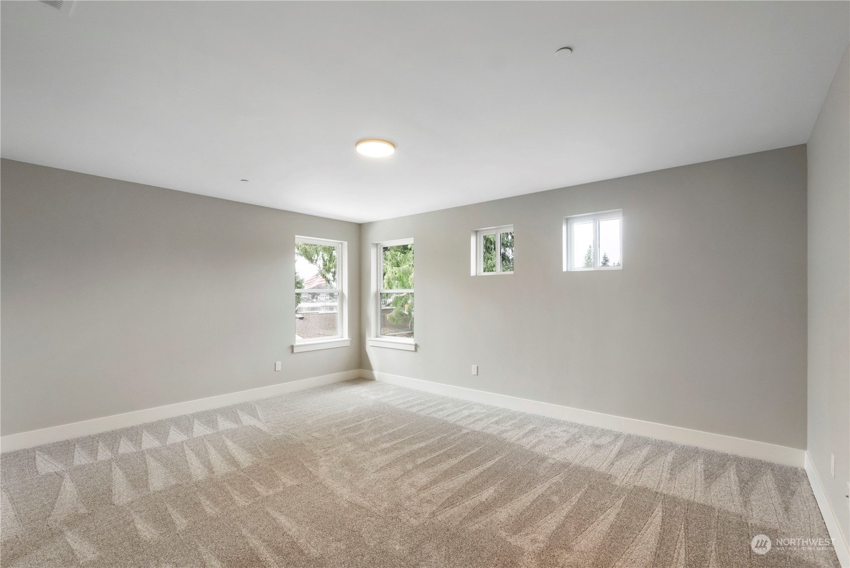 6602 Vandermark Road East Bonney Lake, WA 98391 - Photo 28 of 39 Gallery Image 28