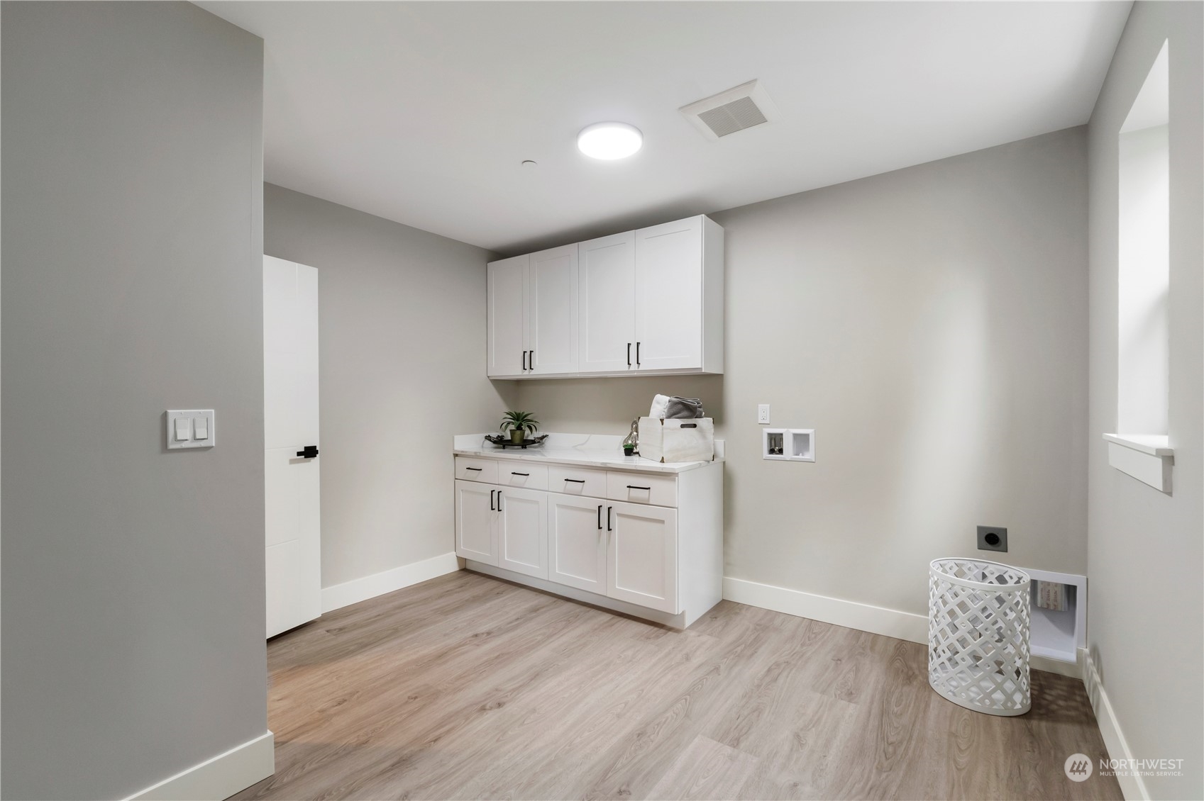 6602 Vandermark Road East Bonney Lake, WA 98391 - Photo 32 of 39 Gallery Image 32