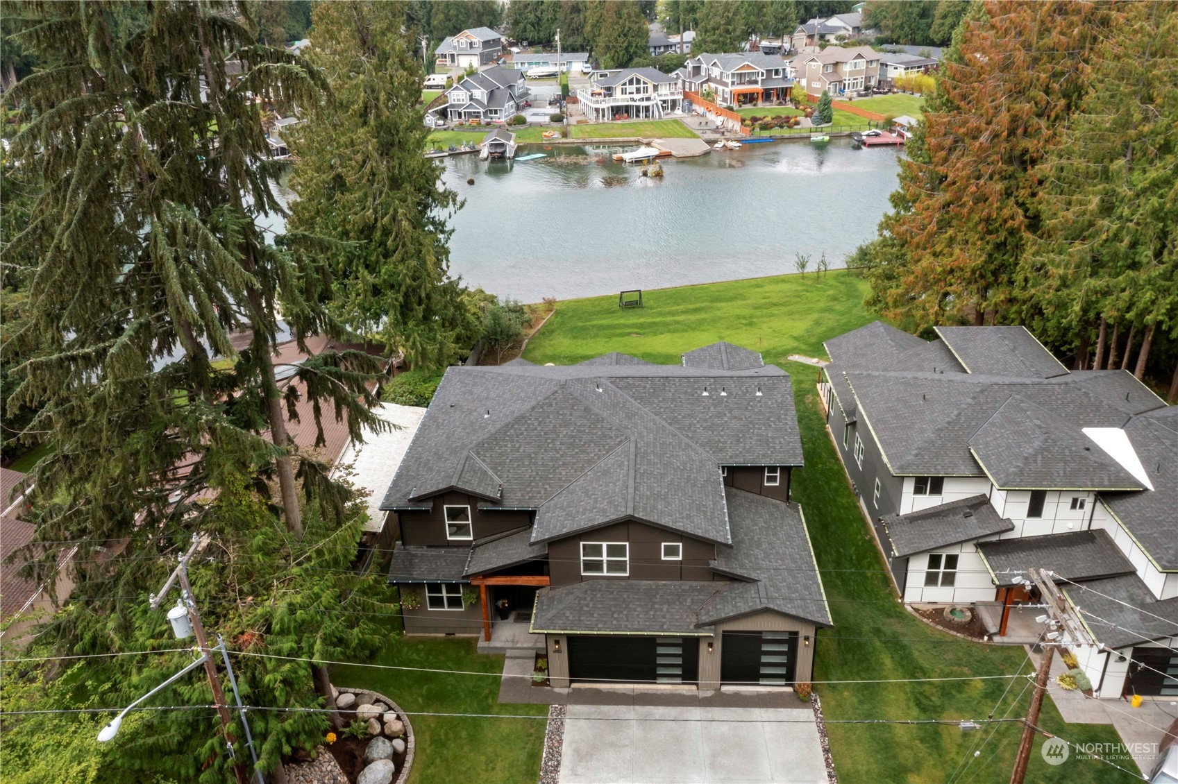 6602 Vandermark Road East Bonney Lake, WA 98391 - Photo 4 of 39 Gallery Image 4