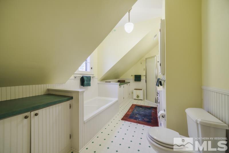 727 Highway 339 Yerington, NV 89447 - Photo 28 of 36 a bathroom with a sink a toilet and shower