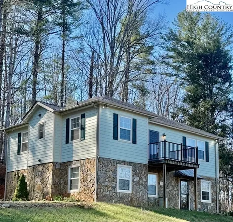 $474,900 | 424 Mckinley Ridge Road, Lansing, NC 28643