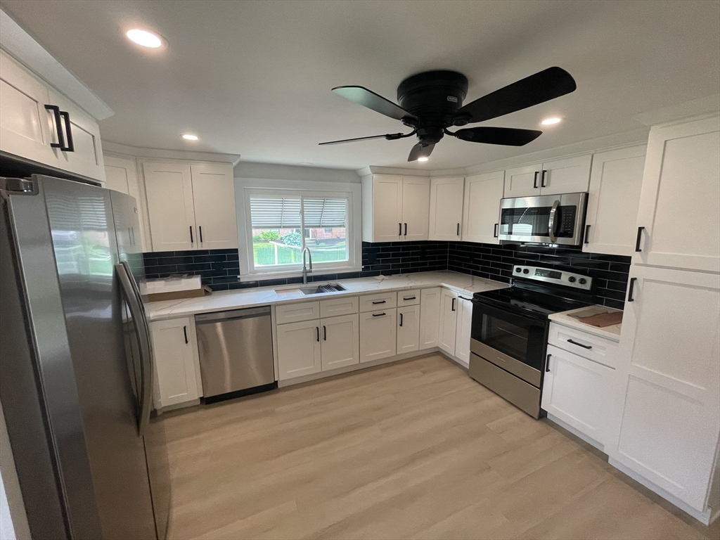 19 Atlanta Street, Unit 1 Worcester, MA 01604 - Photo 11 of 18