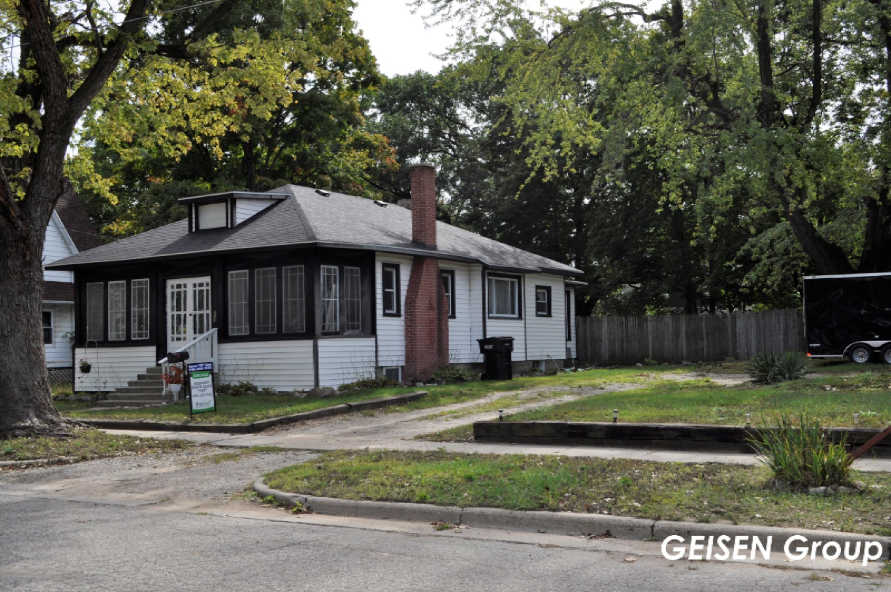 533 Howard Street Belding, MI 48809 - Photo 4 of 16 Howard-4