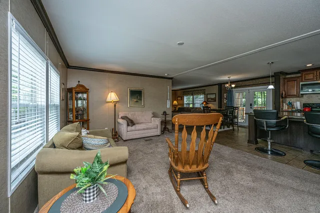 $318,500 | 725 Hildebrand Drive, Bonneau, SC 29431