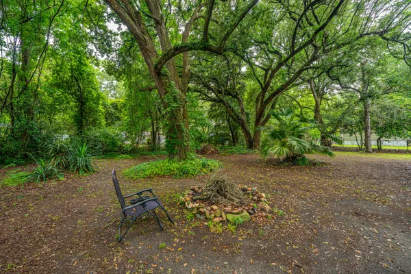 $318,500 | 725 Hildebrand Drive, Bonneau, SC 29431