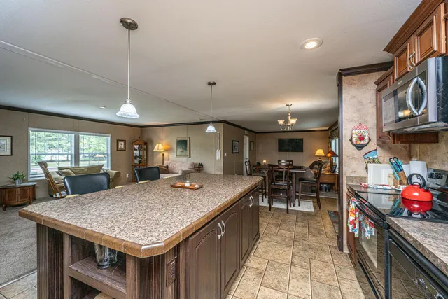 $318,500 | 725 Hildebrand Drive, Bonneau, SC 29431