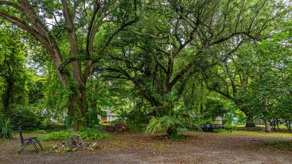 $318,500 | 725 Hildebrand Drive, Bonneau, SC 29431