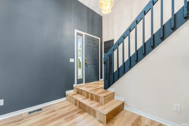 $189,900 | 5937 Sawmill Woods Court, Fort Wayne, IN 46835