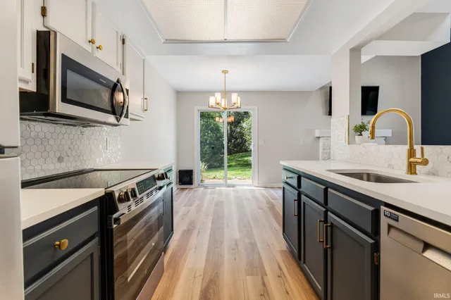 $189,900 | 5937 Sawmill Woods Court, Fort Wayne, IN 46835