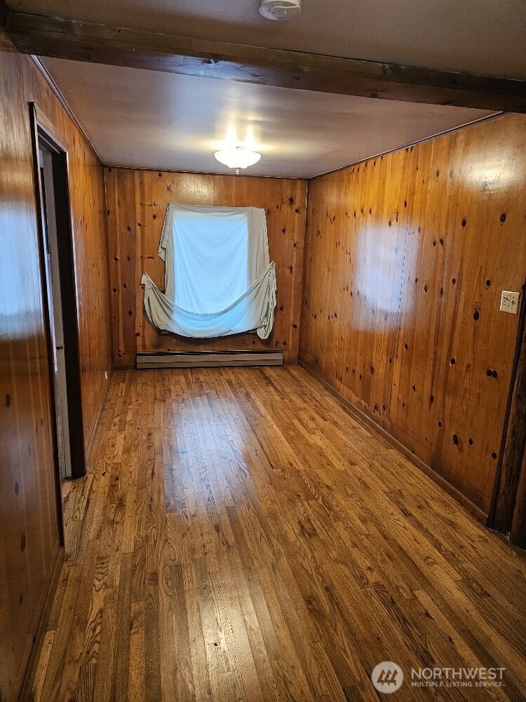 17129 10th Avenue Northeast Shoreline, WA 98155 - Photo 5 of 7