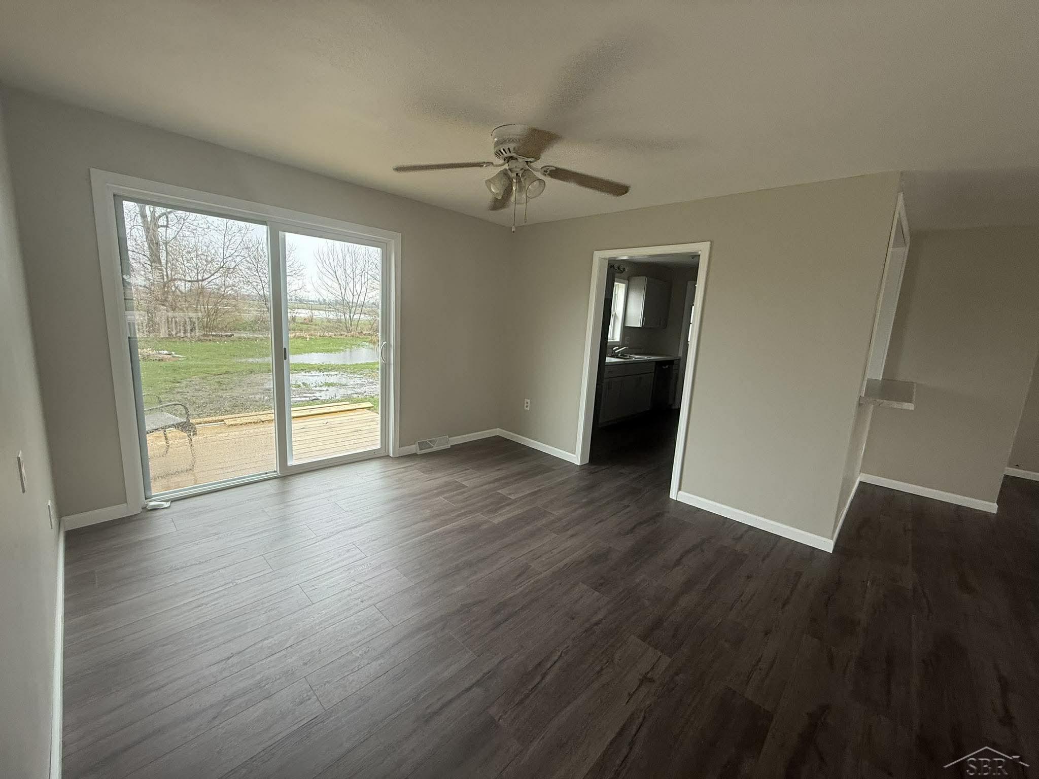 1442 South 11 Mile Road Auburn, MI 48611 - Photo 5 of 16