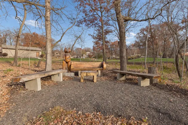 $243,000 | 319 River Woods Lane, Burnsville, MN 55337