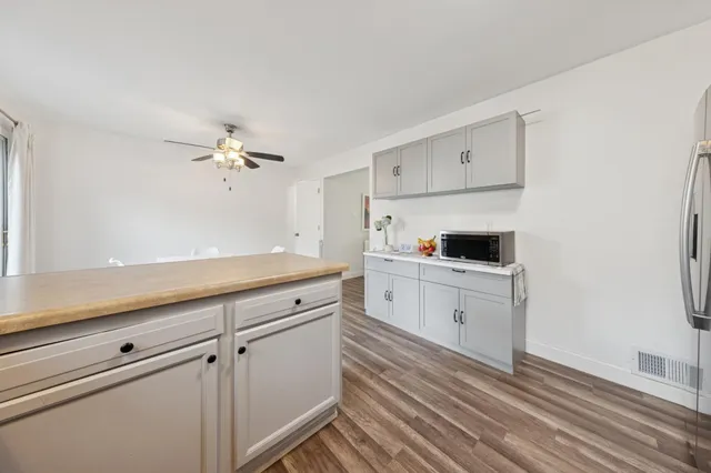 $243,000 | 319 River Woods Lane, Burnsville, MN 55337