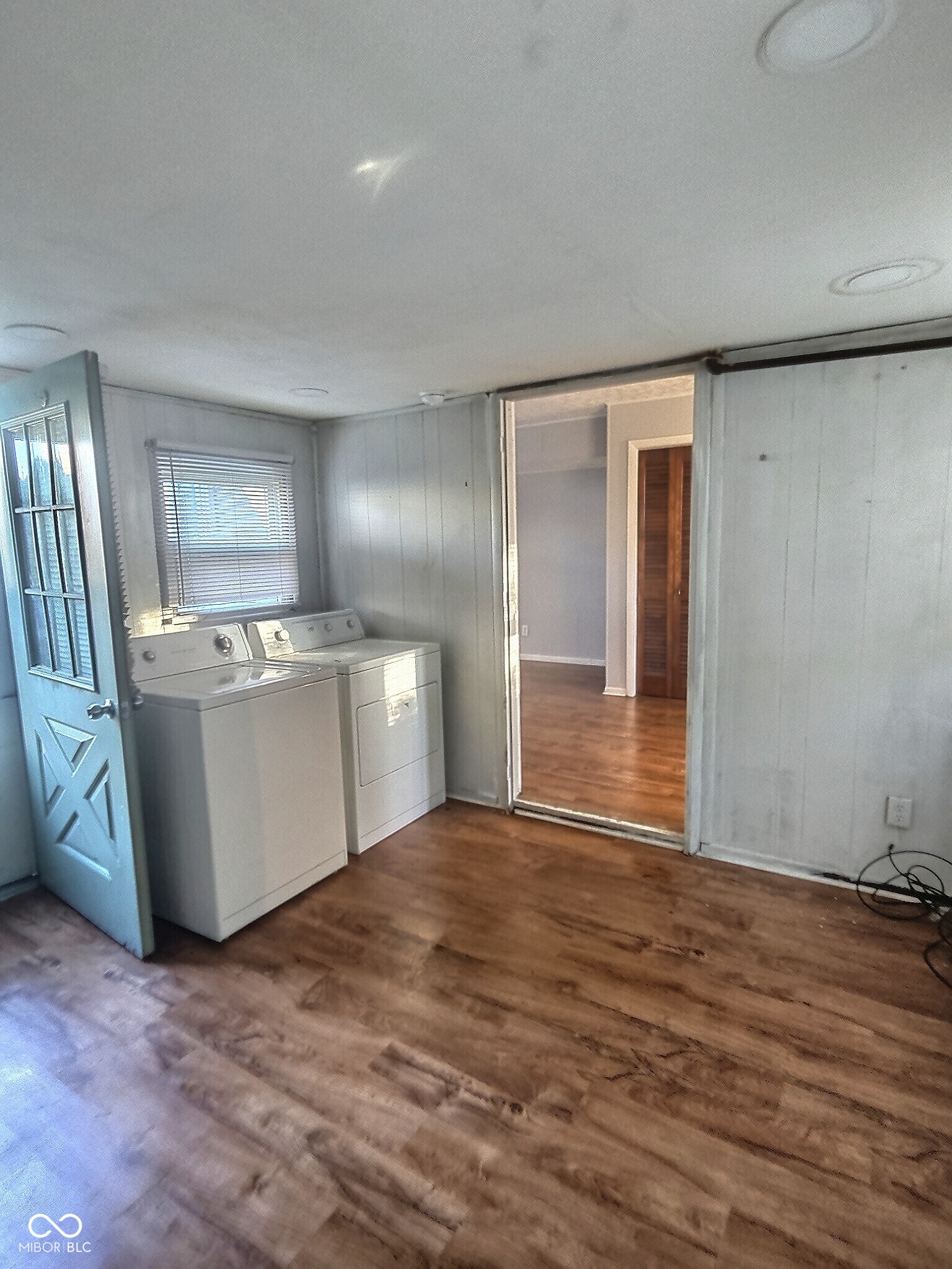 3128 13th Street Columbus, IN 47201 - Photo 9 of 12 Gallery Image 9