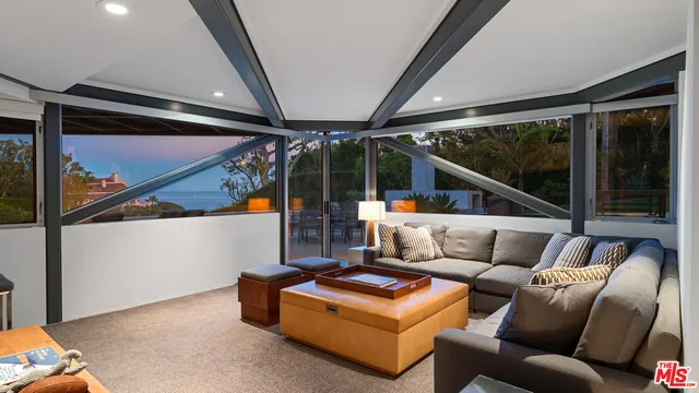 $100,000 | 28827 Grayfox Street, Malibu, CA 90265