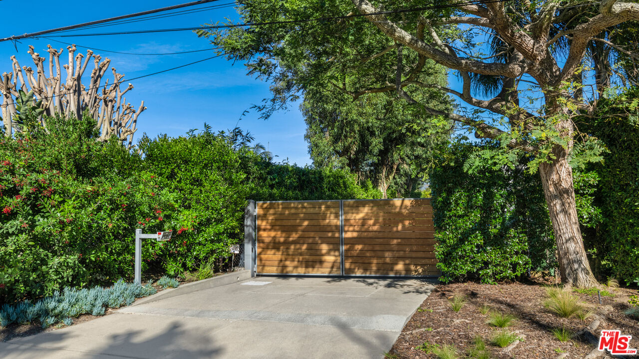 28827 Grayfox Street Malibu, CA 90265 - Photo 6 of 60 front view of a house with a tree