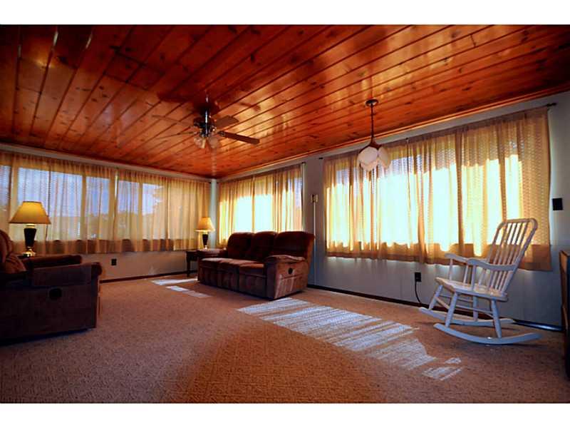 7923 Roderick Drive Pittsburgh, PA 15237 - Photo 10 of 23 Den/Family/Great Room.