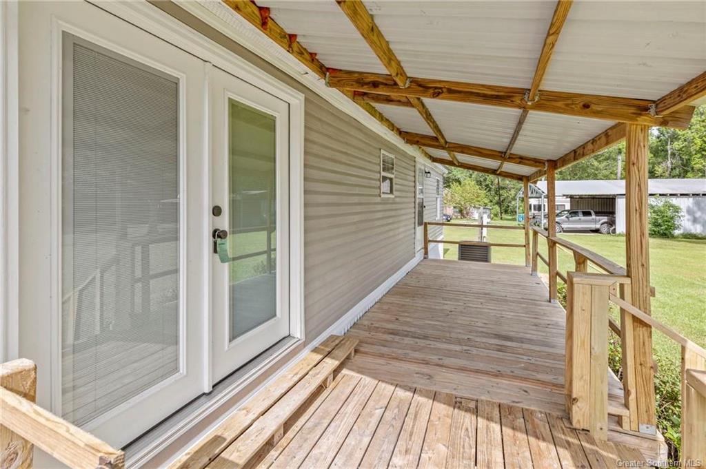 1774 West Liechty Road Moss Bluff, LA 70611 - Photo 4 of 21 Gallery Image 4