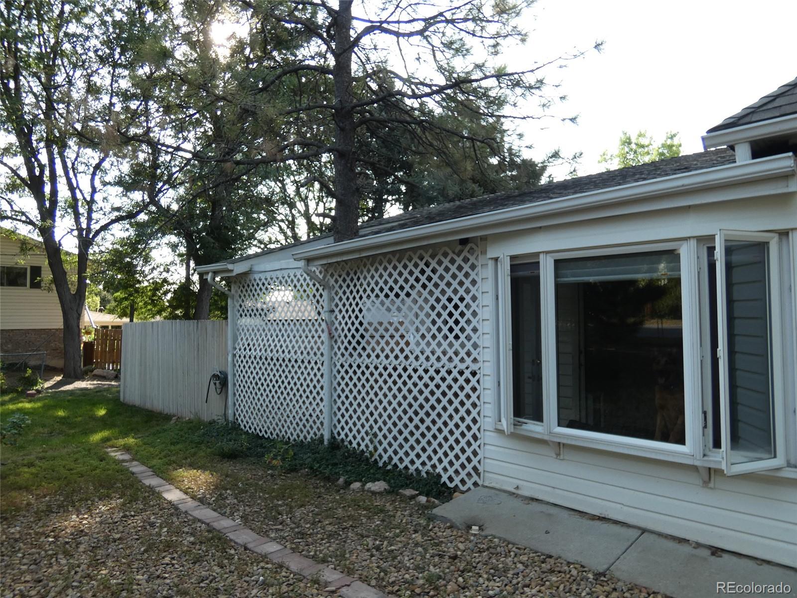 5190 Tabor Street Wheat Ridge, CO 80033 - Photo 3 of 36