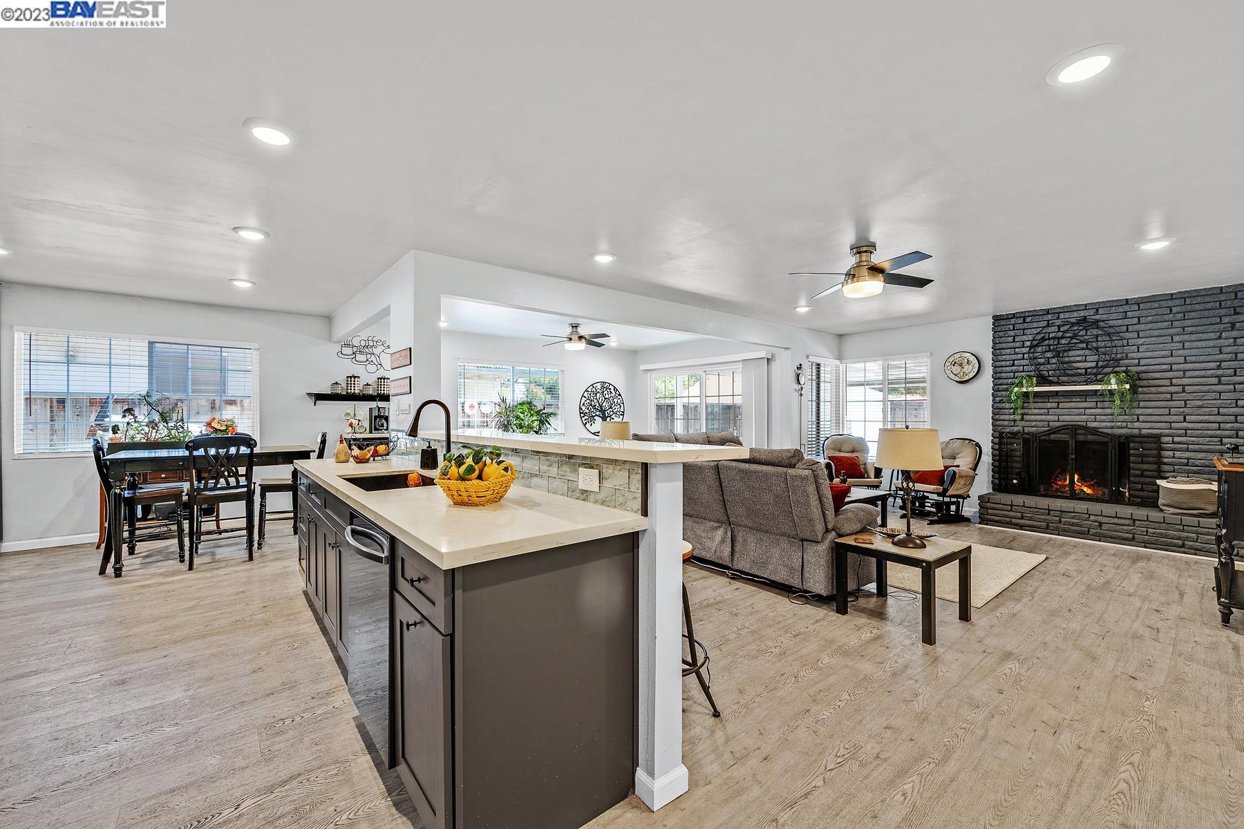 531 Ruth Way Livermore, CA 94550 - Photo 1 of 1 Gallery Image 1