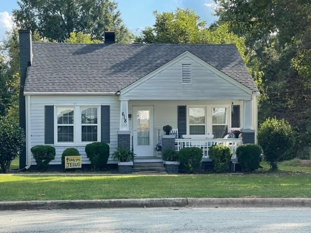 618 Providence Road Graham, NC 27253 - Photo 1 of 3 Gallery Image 1
