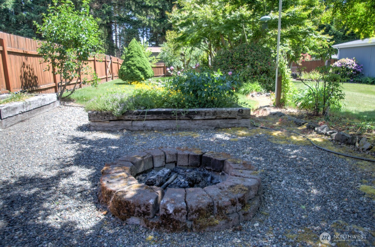 8316 176th Avenue Southwest Rochester, WA 98579 - Photo 22 of 33