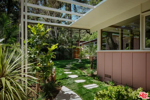 $3,800,000 | 8945 Wonderland Park Avenue, Los Angeles, CA 90046