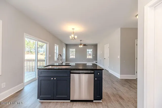 $2,000 | 533 Stadium Drive, Cameron, NC 28326